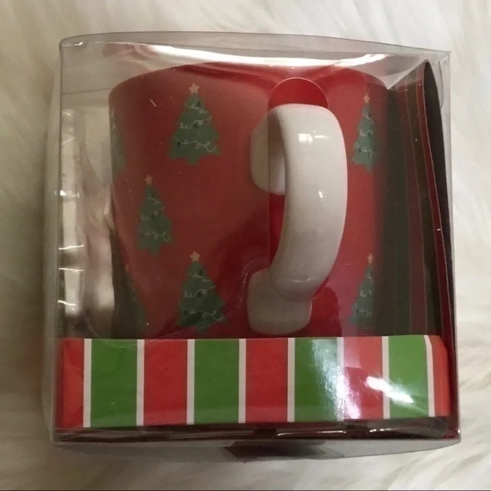 Christmas Mug with Tea Bag or Spoon Rest Dish - Picture 3 of 3